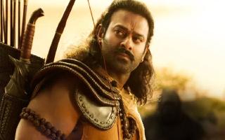 adipurushs-fake-first-review-calls-it-a-visually-stunning-film-giving-it-4-stars-angry-netizens-say-looks-like-paid-reviews-have-started-kriti-sanon-prabhas-saif-ali-khan-ramayana